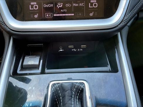 Used 2020 Subaru Legacy Limited AWD/4WD image 15