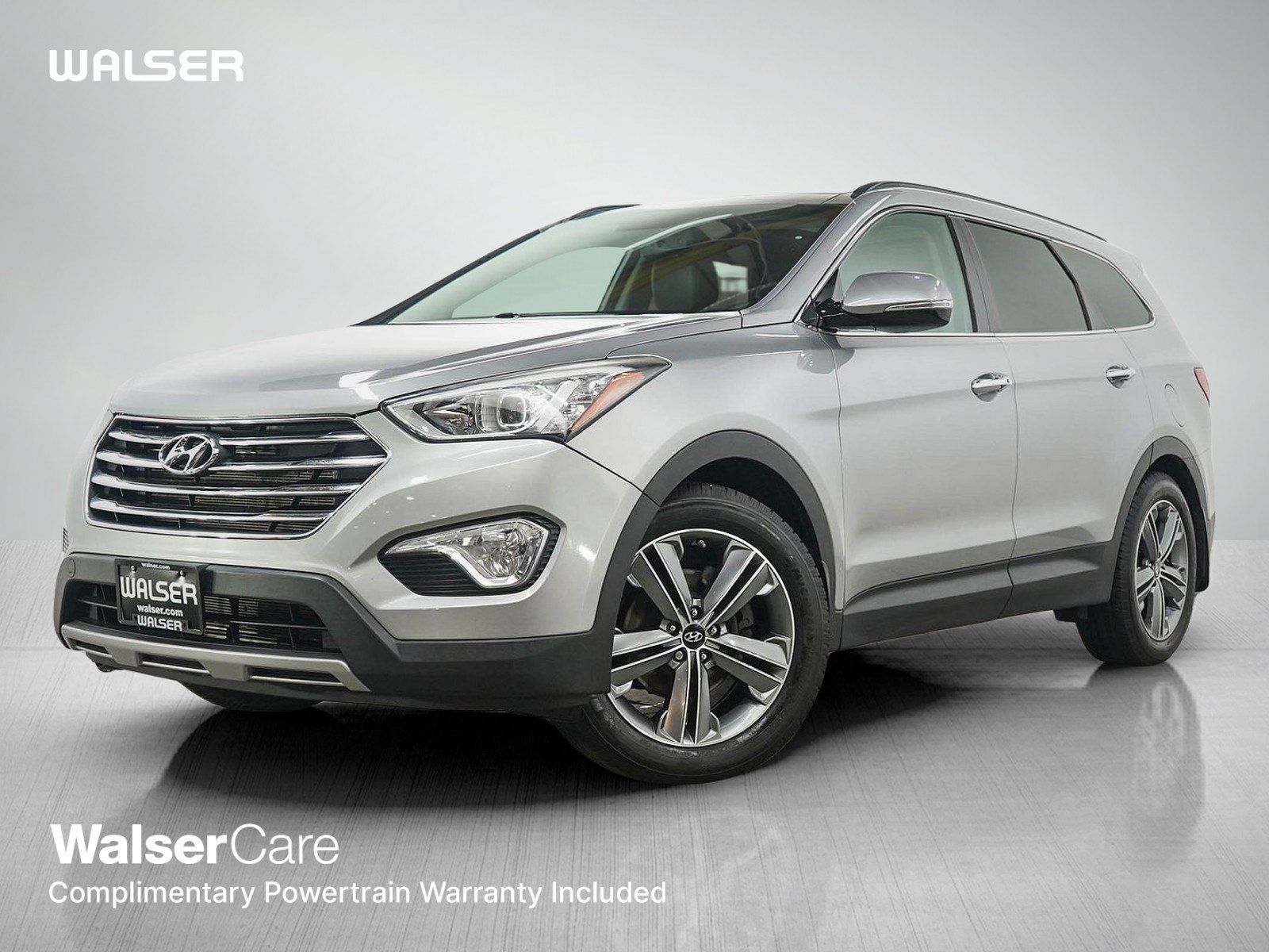 Used 2016 Hyundai Santa Fe SE w/ Option Group 03 AWD/4WD image 1