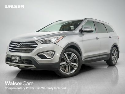 Used 2016 Hyundai Santa Fe SE w/ Option Group 03