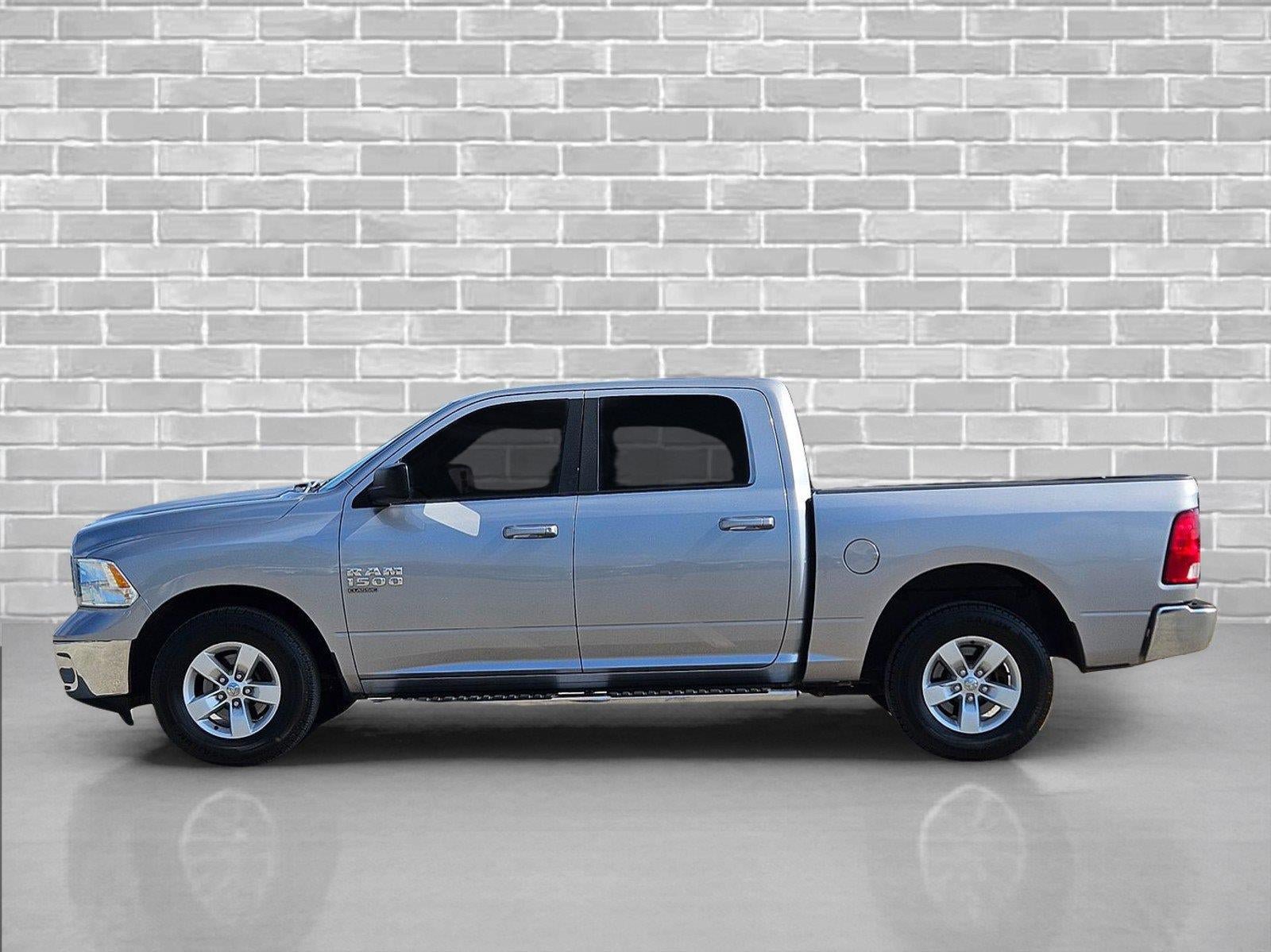 Used 2021 RAM 1500 Classic SLT RWD image 8