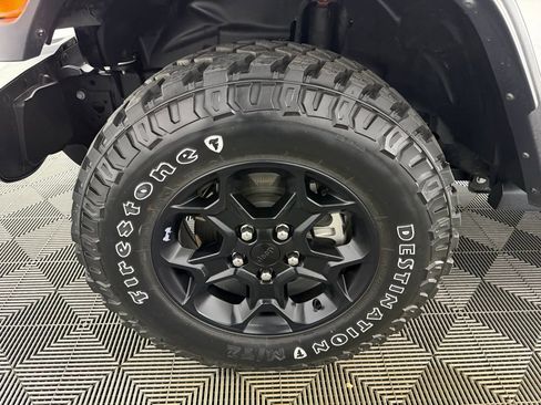 Used 2023 Jeep Wrangler Unlimited w/ 8.4" Radio Group image 12