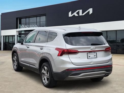 Used 2021 Hyundai Santa Fe SE FWD image 5