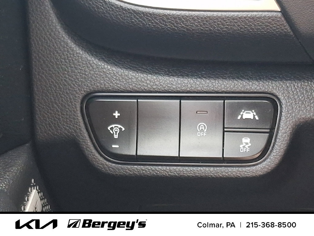 Certified 2021 Kia Seltos SX w/ SX Sunroof Package AWD/4WD image 27