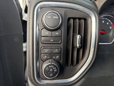 Used 2020 Chevrolet Silverado 2500 LT w/ All Star Edition image 35