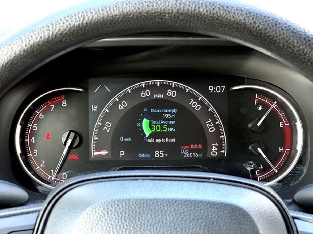 Certified 2025 Toyota RAV4 XLE AWD/4WD image 24