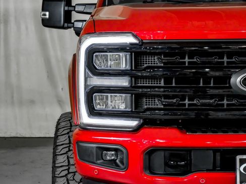 Used 2023 Ford F250 Lariat w/ Lariat Ultimate Package image 40