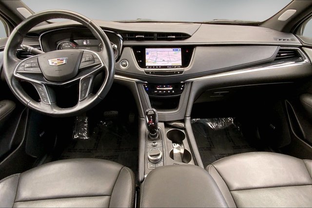 Used 2024 Cadillac XT5 Premium Luxury w/ LPO, Floor Liner Package AWD/4WD image 15