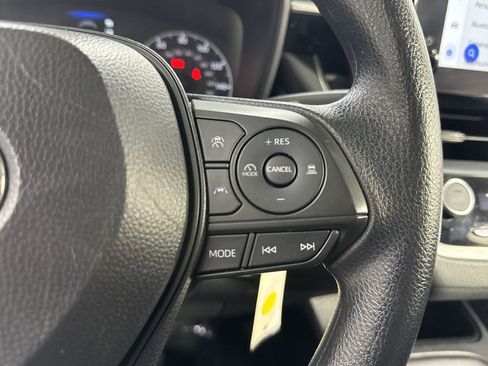 Used 2024 Toyota Corolla LE FWD image 44