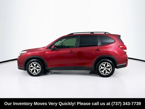 Used 2021 Subaru Forester Premium AWD/4WD image 4