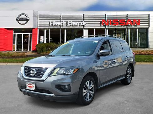 Used 2020 Nissan Pathfinder SL w/ Cargo Package AWD/4WD image 4