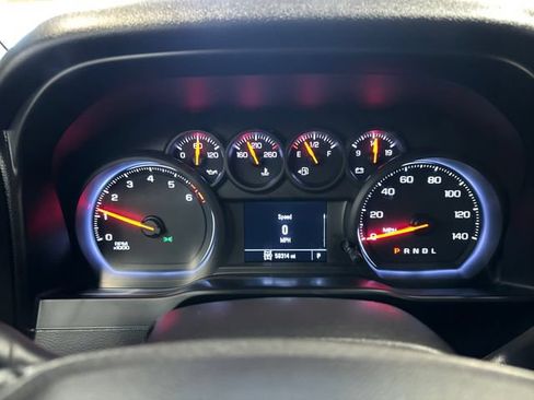 Used 2019 Chevrolet Silverado 1500 Custom Trail Boss AWD/4WD image 17