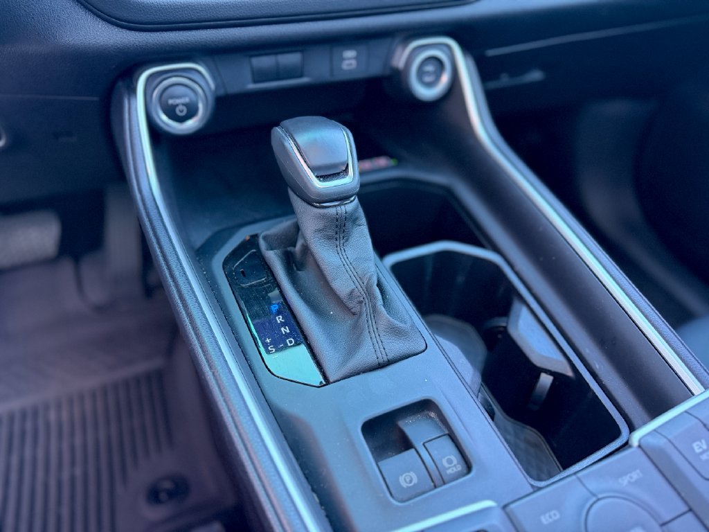 Used 2025 Toyota Grand Highlander AWD Hybrid image 18