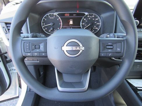 New 2026 Nissan Rogue S image 18