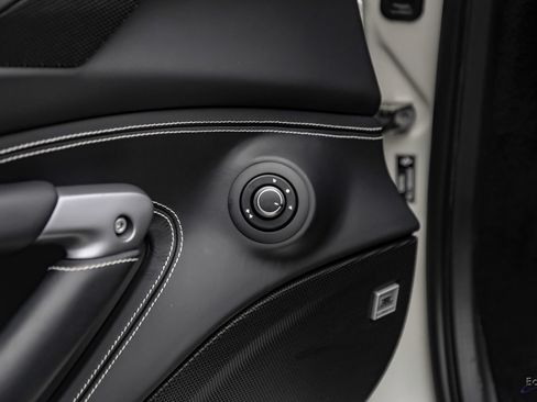 Used 2022 Ferrari F8 Tributo RWD image 98