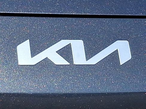 Certified 2023 Kia Forte LXS FWD image 25