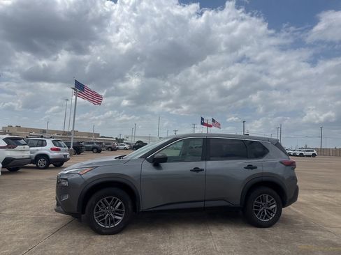 Certified 2023 Nissan Rogue S AWD/4WD image 11