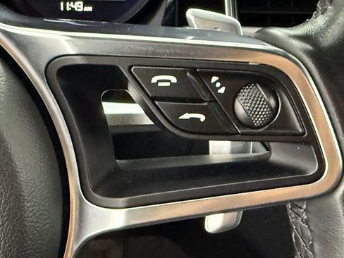 Used 2017 Porsche Macan S w/ Premium Package image 13