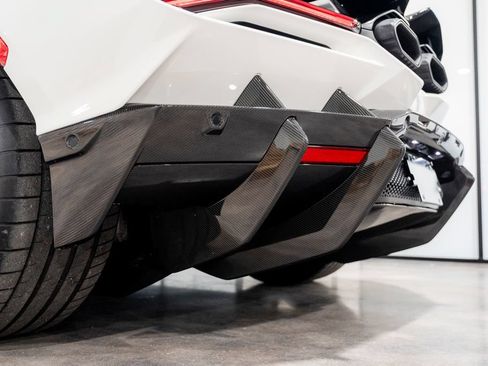 Used 2025 Lamborghini Revuelto AWD/4WD image 37