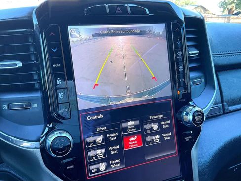 Used 2019 RAM 1500 Laramie image 24