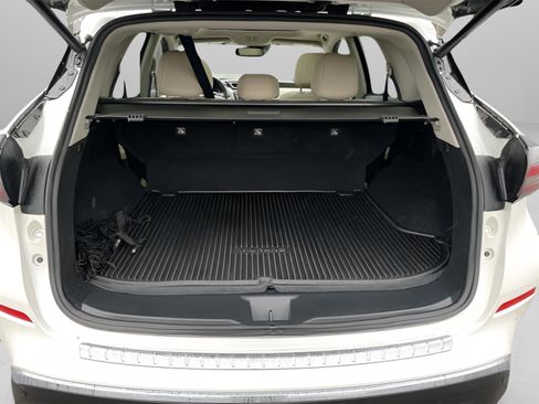 Used 2023 Nissan Murano Platinum w/ Cargo Package image 17