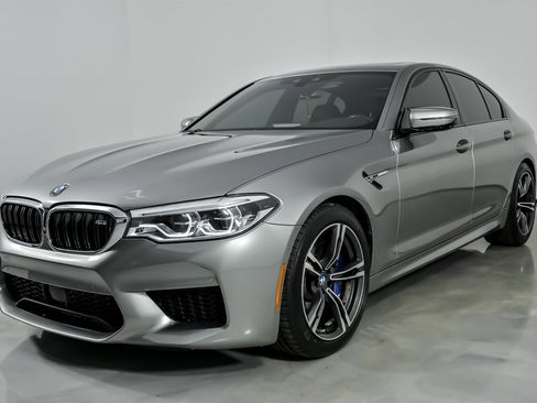 Used 2020 BMW M5 w/ Executive Package image 6