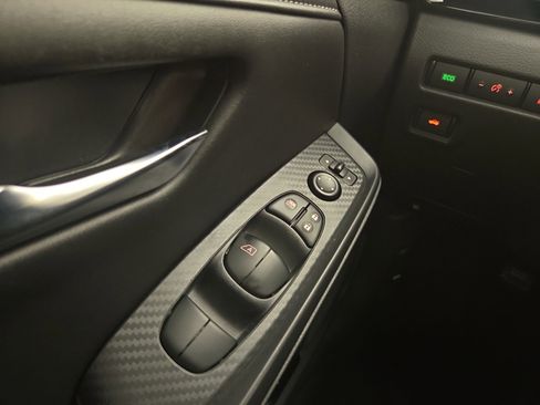 Used 2020 Nissan Sentra S image 28