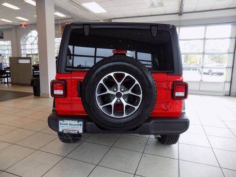 Certified 2024 Jeep Wrangler Sport S image 7