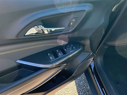 New 2026 Chevrolet Trax ACTIV w/ Sunroof Package image 12