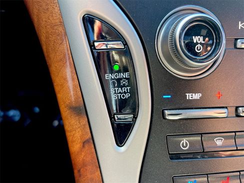 Used 2019 Lincoln Nautilus Reserve image 15