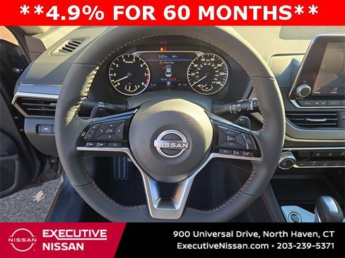 New 2025 Nissan Altima 2.5 SR image 8