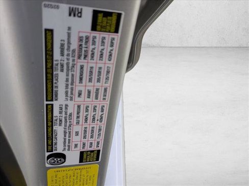 Used 2020 Toyota Corolla LE image 14