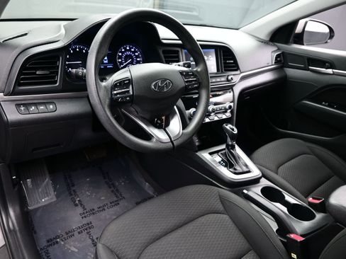 Used 2020 Hyundai Elantra SEL w/ Cargo Package (C1) FWD image 12