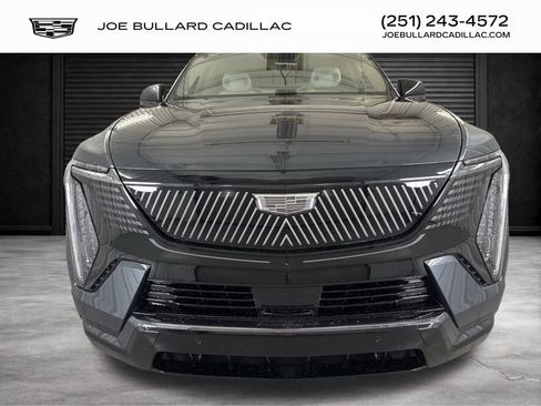 New 2026 Cadillac Escalade IQ Sport 1 w/ LPO, Floor Liner Package image 15