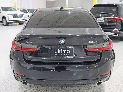 Used 2023 BMW 330i xDrive Sedan w/ Premium Package image 12