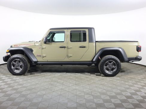 Used 2020 Jeep Gladiator Rubicon image 2