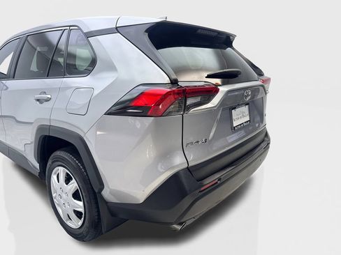 Used 2024 Toyota RAV4 LE FWD image 19