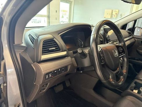 Used 2018 Honda Odyssey EX-L image 21