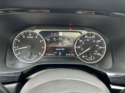 Used 2022 Nissan Pathfinder SL w/ SL Premium Package AWD/4WD image 10