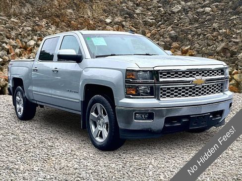 Used 2015 Chevrolet Silverado 1500 LT w/ LT Convenience Package AWD/4WD image 10