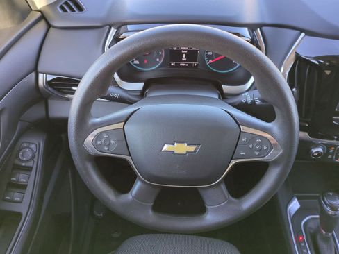 Used 2018 Chevrolet Traverse LS image 24