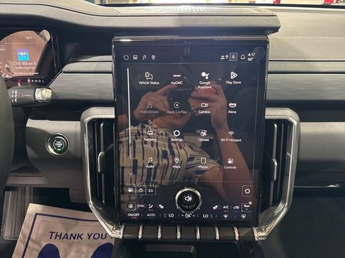 New 2025 GMC Acadia Elevation w/ Elevation Premium Package image 31