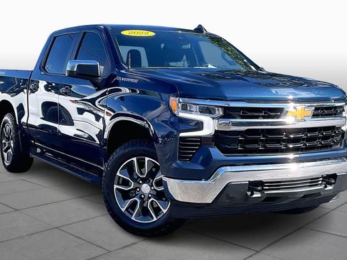Certified 2022 Chevrolet Silverado 1500 LT image 2