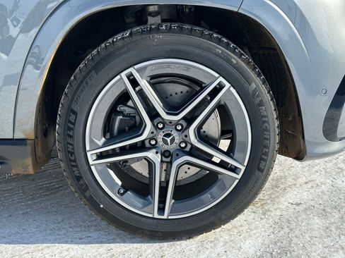 New 2026 Mercedes-Benz GLS 450 4MATIC image 9