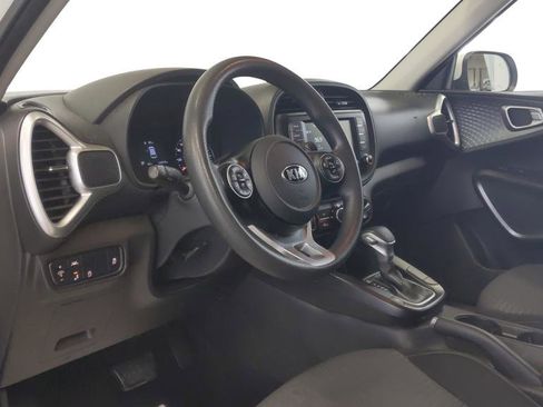 Used 2021 Kia Soul S FWD image 71