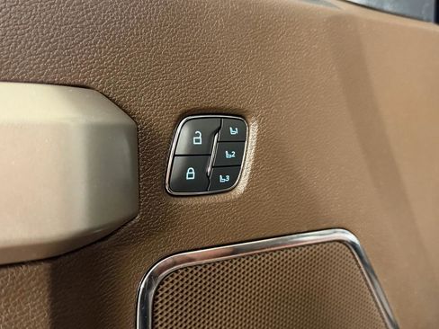 Used 2022 Ford F250 King Ranch AWD/4WD image 19