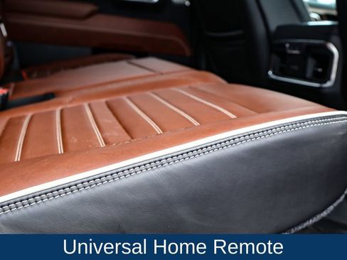 Used 2025 GMC Sierra 2500 Denali Ultimate image 18