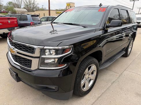 Used 2015 Chevrolet Tahoe LT w/ Luxury Package image 3