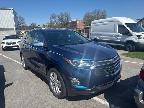 Used 2019 Chevrolet Equinox Premier image 2