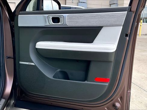 Certified 2025 Hyundai Santa Fe Calligraphy image 23