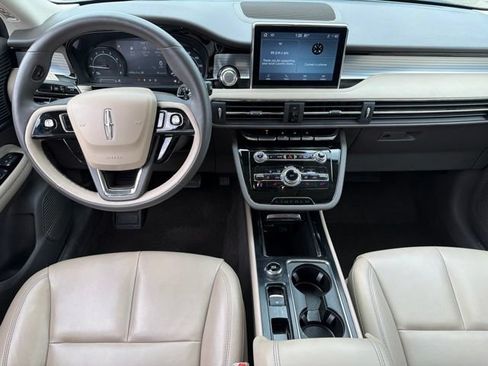 Used 2022 Lincoln Corsair FWD image 16